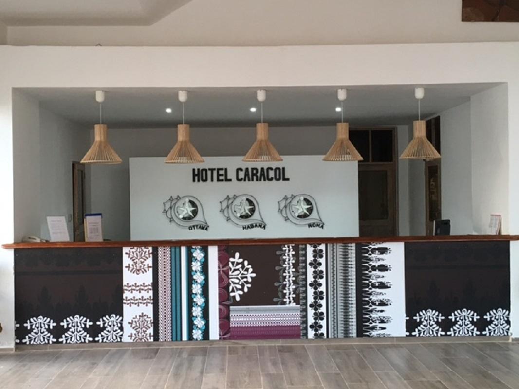 Amigo caracol. Отель Караколь Куба. Hotel Caracol Куба. Caracol Куба отель. Каракол отель Куба.